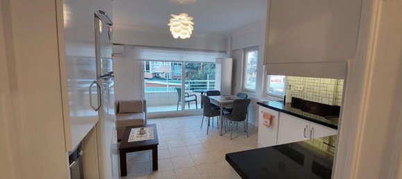 1 Schlafzimmer Property in Oba, Turkey, Nr. 8987 3