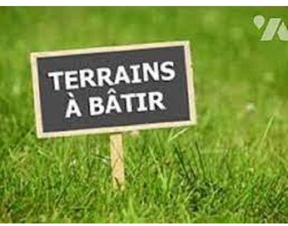  Land in Mareuil-Caubert, France No. 77179