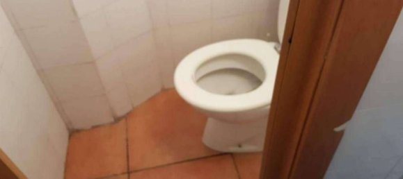 30m² Commercial property in Rome, Italy No. 183844 14