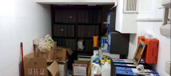 30m² Commercial property in Rome, Italy No. 183844 4