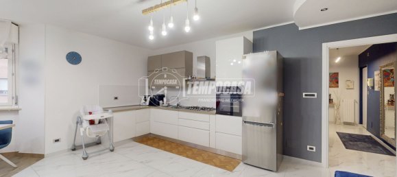 2 bedrooms Apartment in Turin, Italy No. 58927 20