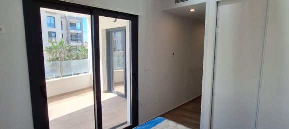 Apartamento de 2 dormitorios en San Miguel de Salinas, Spain No. 283753 10