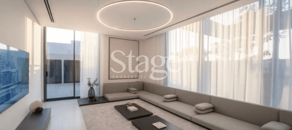 4 bedrooms Villa in Tilal City, UAE No. 106249 8