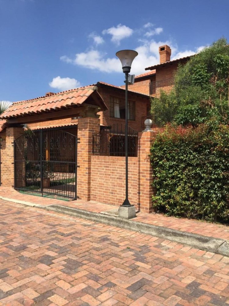 Casa T5 em Cundinamarca, Colombia N.º 7948