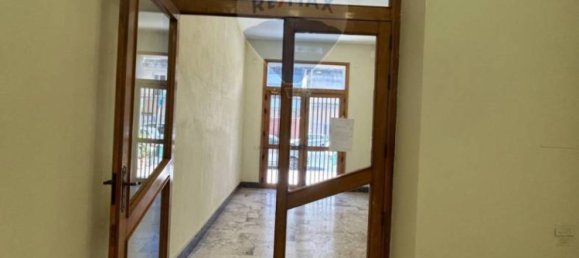 4 bedrooms Apartment in Caltanissetta, Italy No. 272280 8