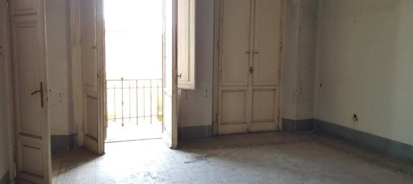 8-Zimmer Wohnung in Florence, Italy, Nr. 107771 2