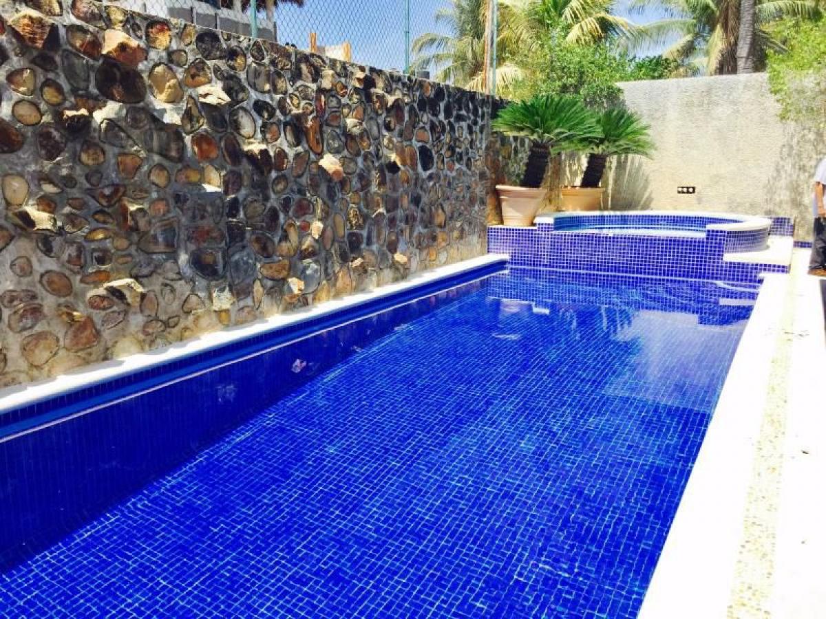 Casa de 4 dormitorios en Guerrero, Mexico No. 153948