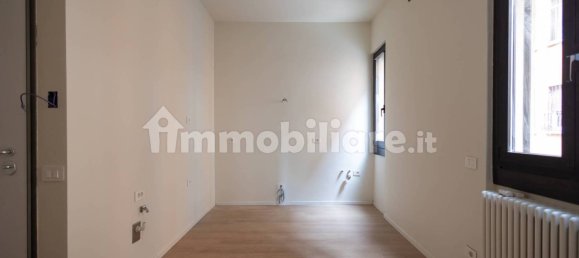 Apartamento T2 em Milan, Italy N.º 313910 5