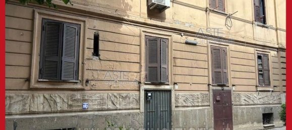 5 bedrooms Apartment in Rome, Italy No. 330826 37