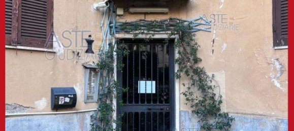 5 bedrooms Apartment in Rome, Italy No. 330826 3