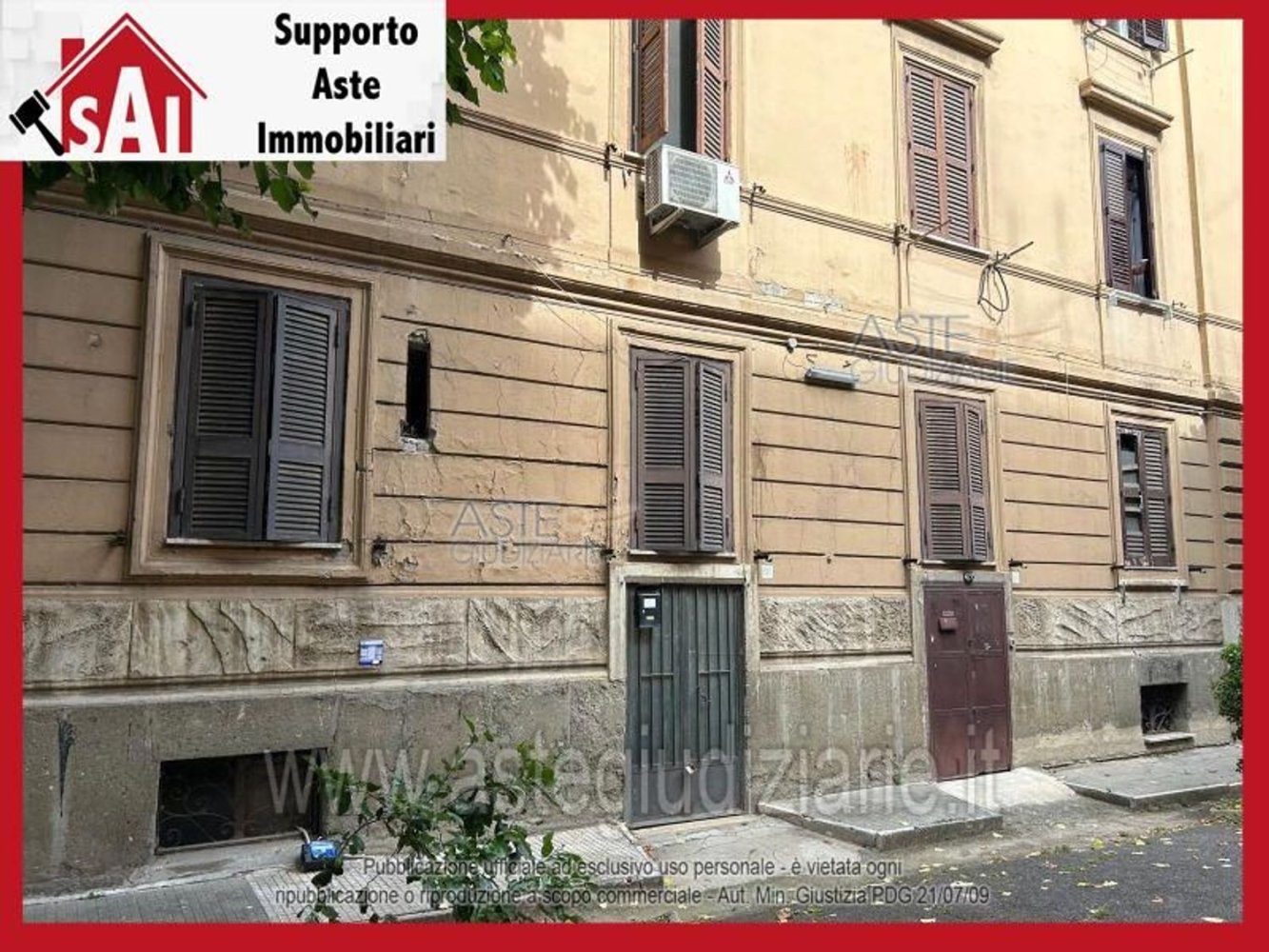 5 bedrooms Apartment in Rome, Italy No. 330826