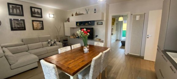 3 rooms Apartment in Carugate, Italy No. 38962 11