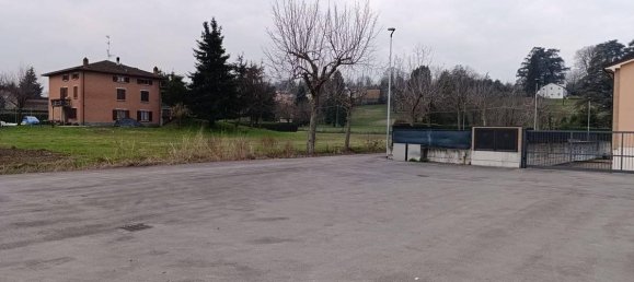 2-salle Penthouse à Langhirano, Italy No. 31818 84