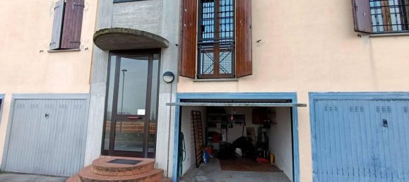 2-salle Penthouse à Langhirano, Italy No. 31818 80