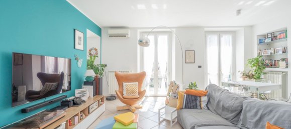 4 rooms Apartment in Turin, Italy No. 301189 3