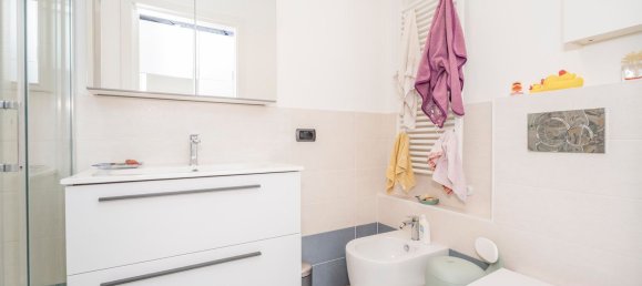 4 rooms Apartment in Turin, Italy No. 301189 23