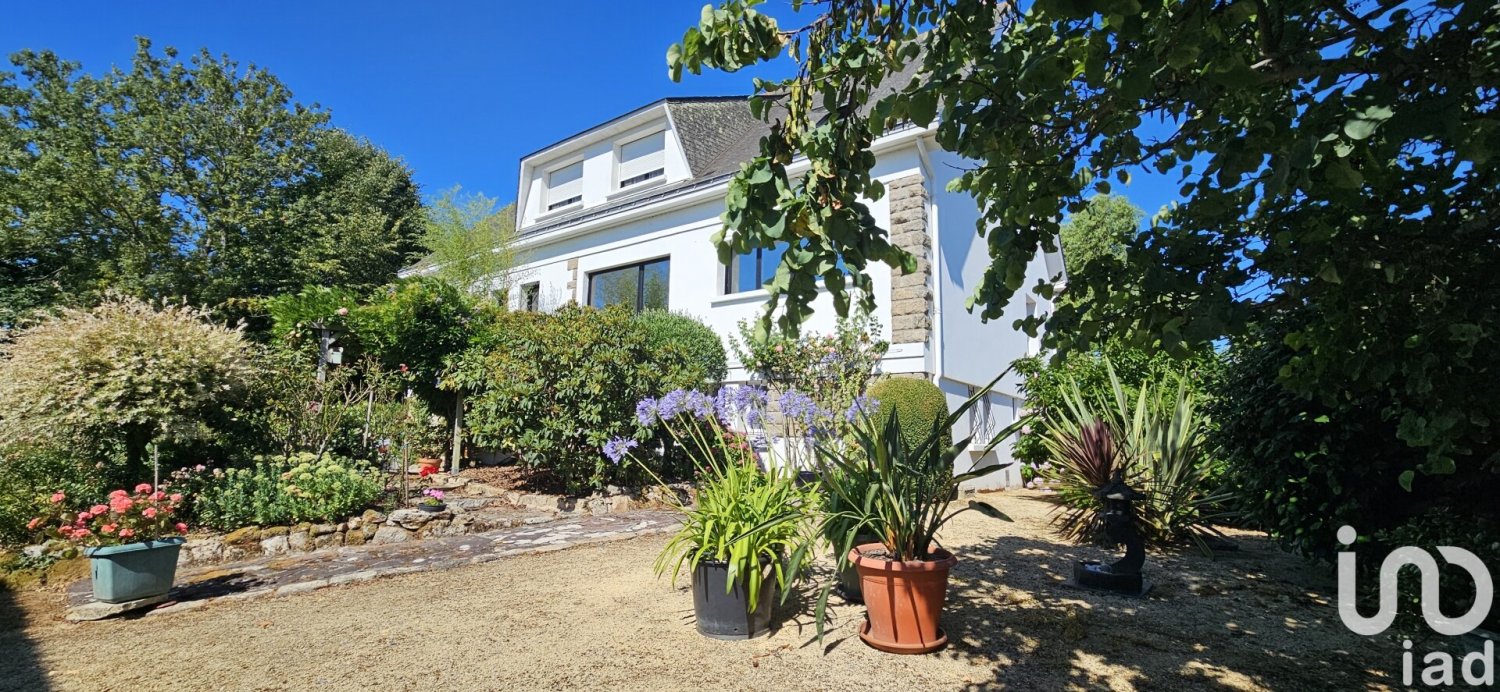 6 bedrooms Villa in La Turballe, France No. 300000