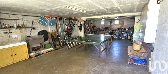 6 bedrooms Villa in La Turballe, France No. 300000 17