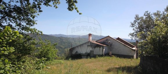 3 bedrooms House in Oliveira do Hospital, Portugal No. 35222 7