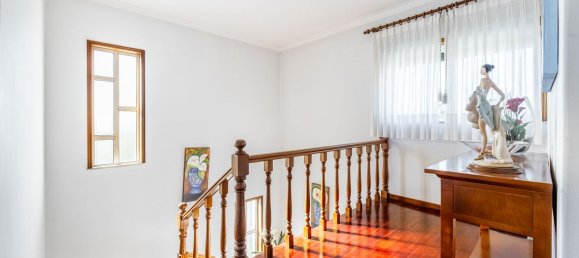 5 bedrooms House in Palmeira, Portugal No. 177518 12