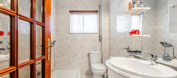 5 bedrooms House in Palmeira, Portugal No. 177518 11