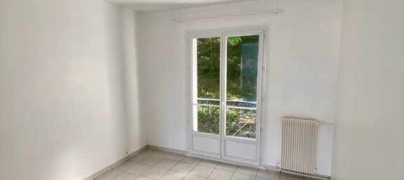2 bedrooms Apartment in Angouleme, France No. 308840 4