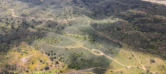 Grundstück in Santiago do Cacem, Portugal 57000m², Nr. 240235 3