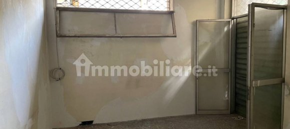 Propiedad comercial de 3 habitaciónes en Genoa, Italy No. 36900 13