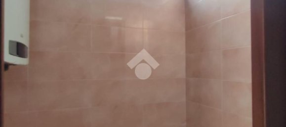 3-Zimmer Wohnung in Naples, Italy, Nr. 274919 8