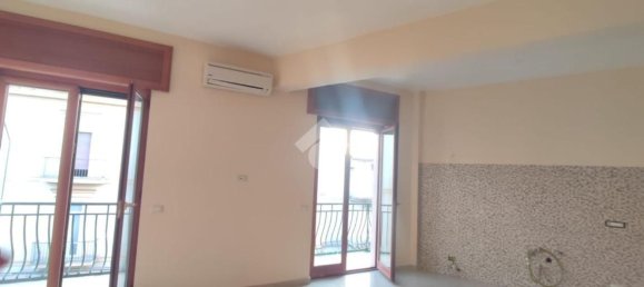 3-Zimmer Wohnung in Naples, Italy, Nr. 274919 25