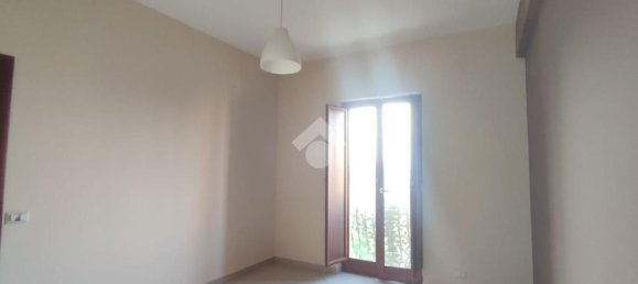 3-Zimmer Wohnung in Naples, Italy, Nr. 274919 15