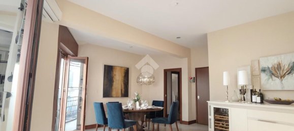 3-Zimmer Wohnung in Naples, Italy, Nr. 274919 3