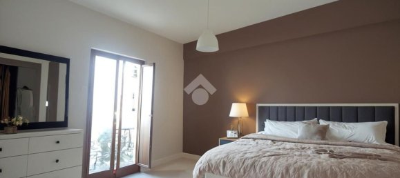 3-Zimmer Wohnung in Naples, Italy, Nr. 274919 5