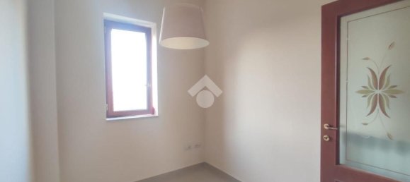 3-Zimmer Wohnung in Naples, Italy, Nr. 274919 18