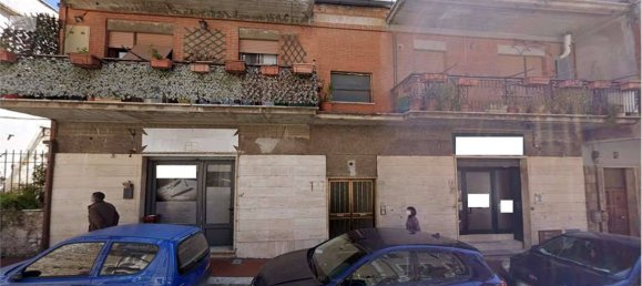 2 bedrooms Apartment in Guidonia Montecelio, Italy No. 324193 2