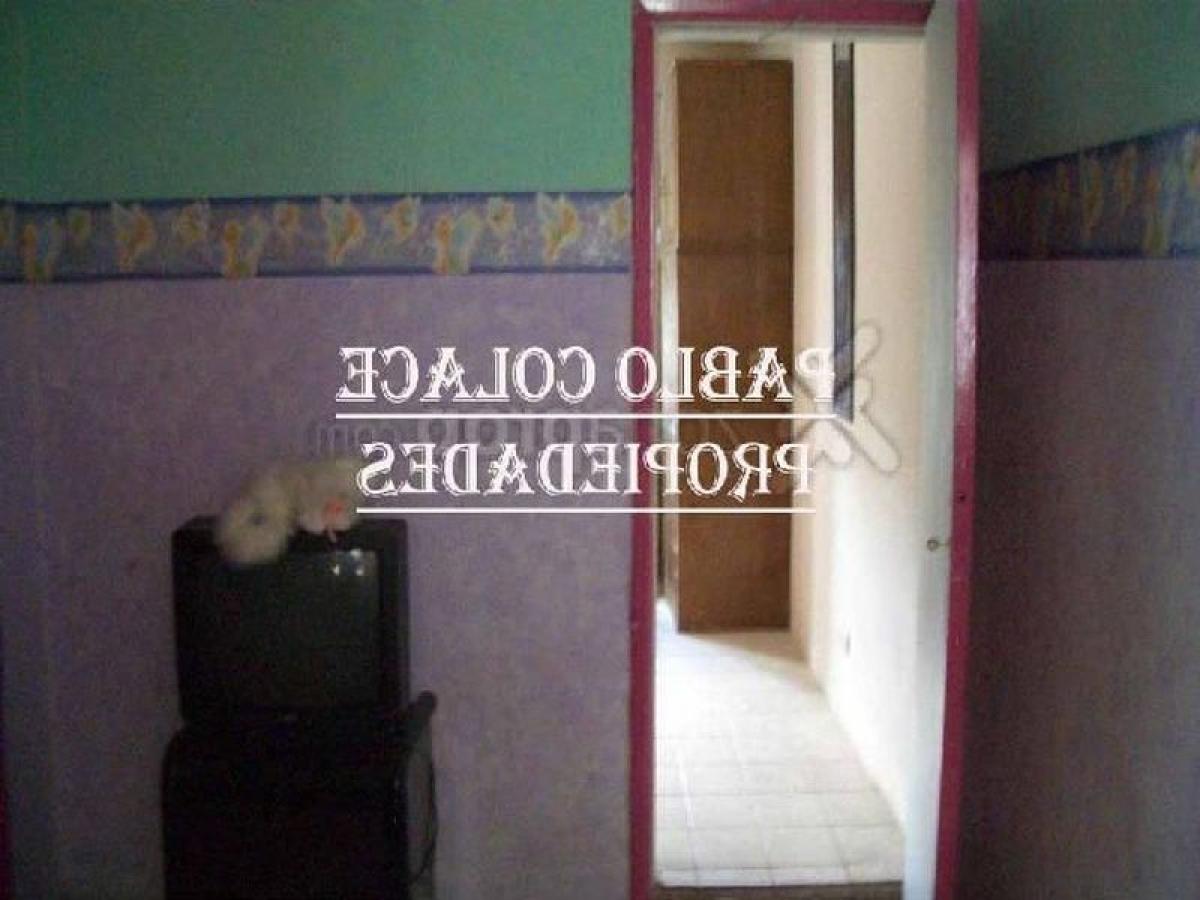 2 bedrooms House in Buenos Aires, Argentina No. 100530