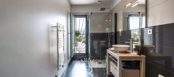 5 bedrooms Villa in Vico, France No. 299135 13