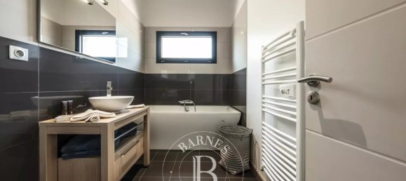 5 bedrooms Villa in Vico, France No. 299135 10