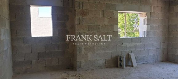 Apartamento de 3 dormitorios en Burmarrad, Malta No. 1552 11