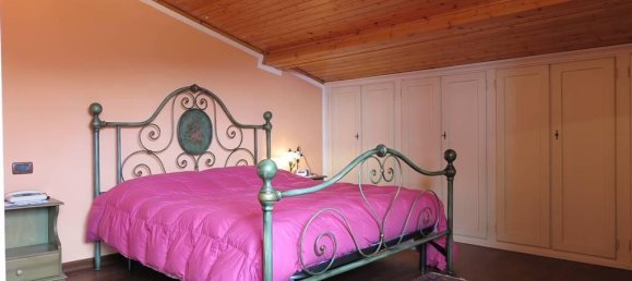 6 rooms Villa in Podenzana, Italy No. 134100 9