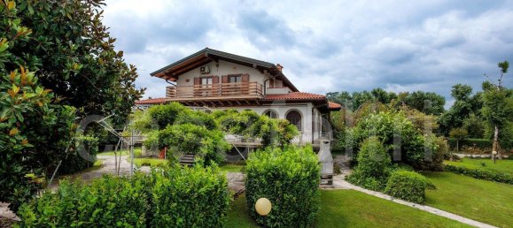 13-Zimmer Villa in Capriate San Gervasio, Italy, Nr. 189698 10