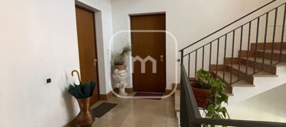 3 Schlafzimmer Wohnung in Valmontone, Italy, Nr. 332021 10