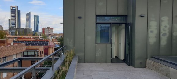 5 bedrooms Penthouse in Madrid, Spain No. 69520 29