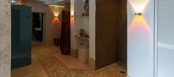 3837m² Hotel in Vorpommern-Rugen, Germany No. 245615 14