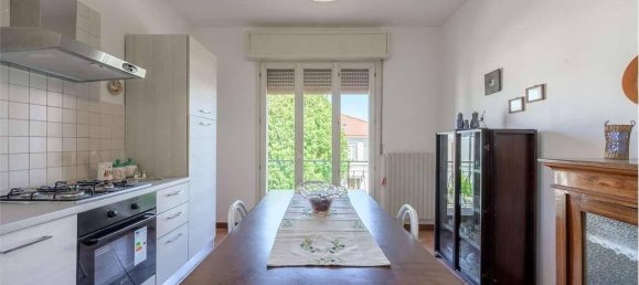 5-Zimmer Haus in Rolo, Italy, Nr. 17191 12