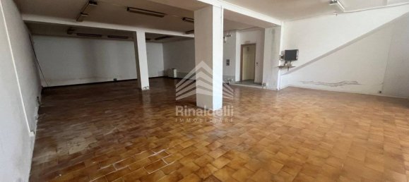 2 rooms Commercial property in Porto Sant'Elpidio, Italy No. 296418 12