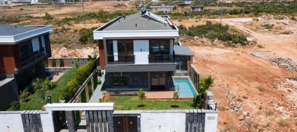 شقة 5+1 في Aksu, Turkey رقم 32485 7