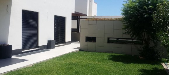 3 bedrooms House in Torremolinos, Spain No. 141495 4