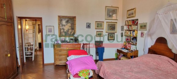 6 rooms Apartment in Livorno, Italy No. 146492 11