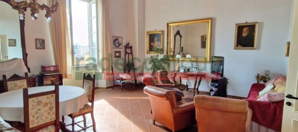 6 rooms Apartment in Livorno, Italy No. 146492 20